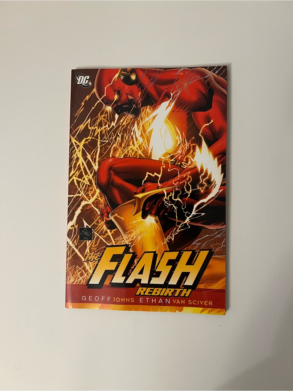 DC Graphic Novel Flash Rebirth